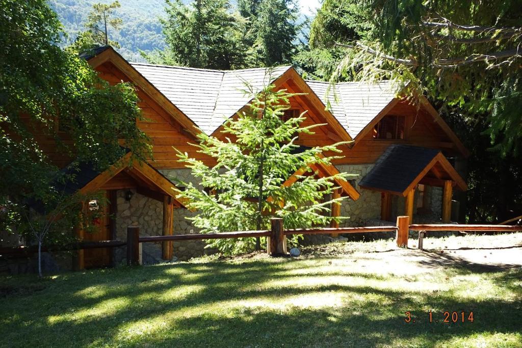 Cabanas Le Pommier Hotel Вила ла Ангостура Екстериор снимка