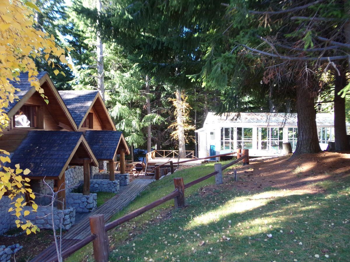Cabanas Le Pommier Hotel Вила ла Ангостура Екстериор снимка